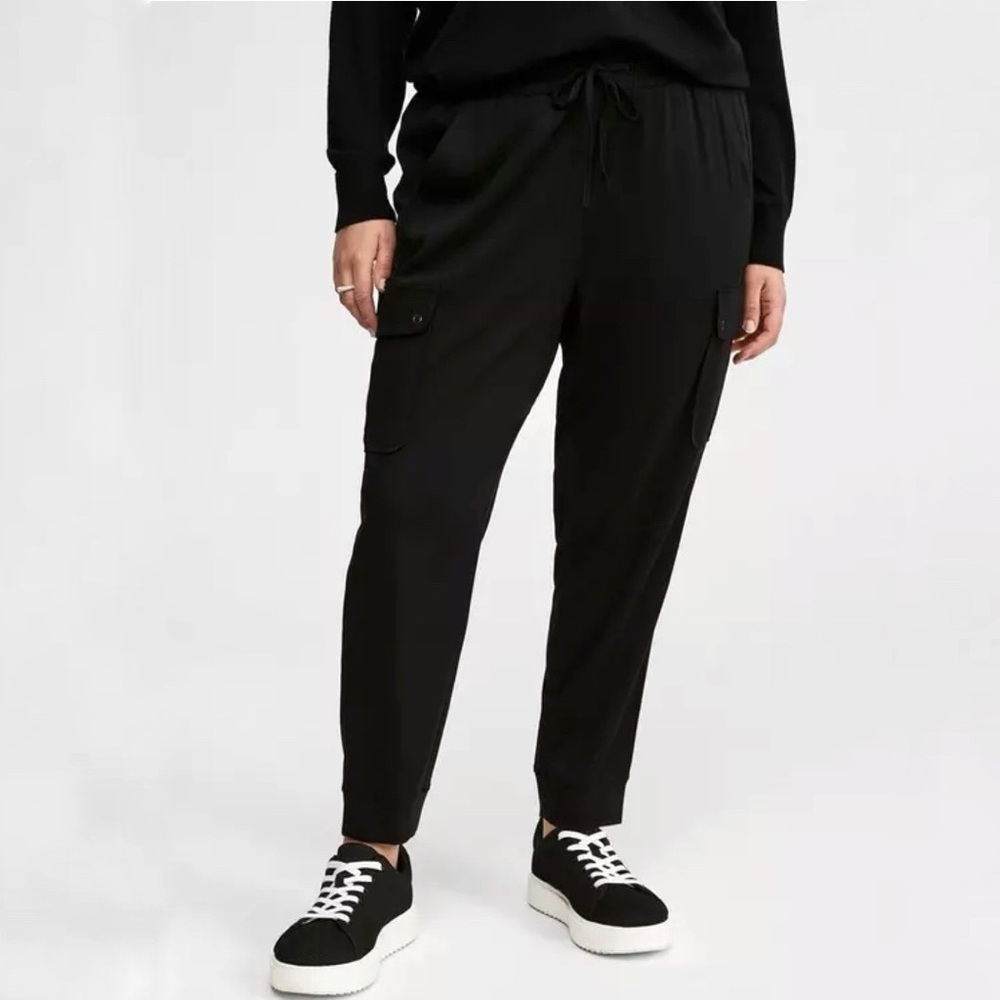 Torrid Relaxed Fit Cargo Jogger black pants plus size 2X